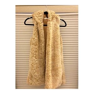 Vici dolls fuzzy vest